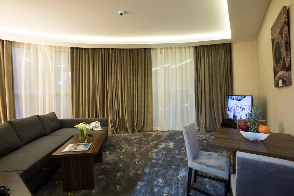 Executive Suite